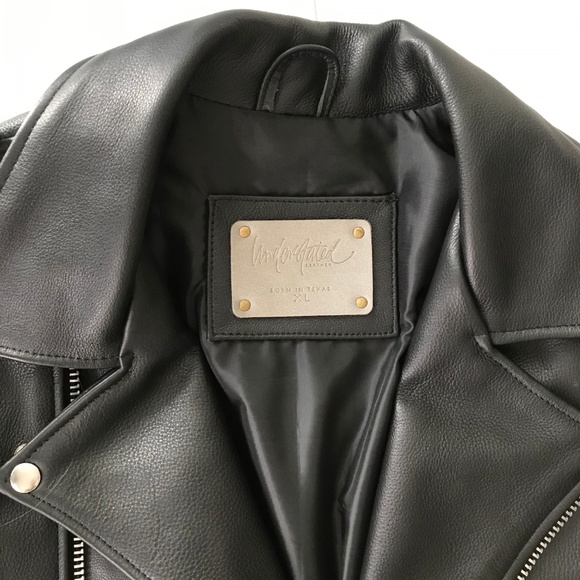 Men's XL Understated Leather Motorcycle Jacket - Picture 2 of 8